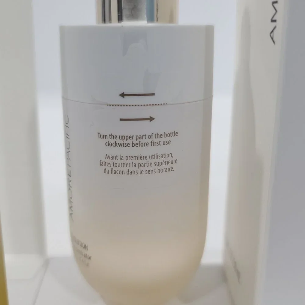 1/2 PRICE ✅️ SEALED AmorePacific Youth Revolution Radiance Concentrator 1oz